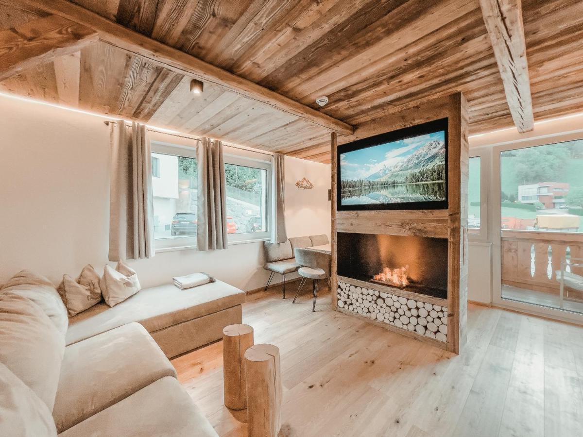 Oldwood Chalet - Balcony & Car Park By Alpenluxus Appartements 菲根 外观 照片