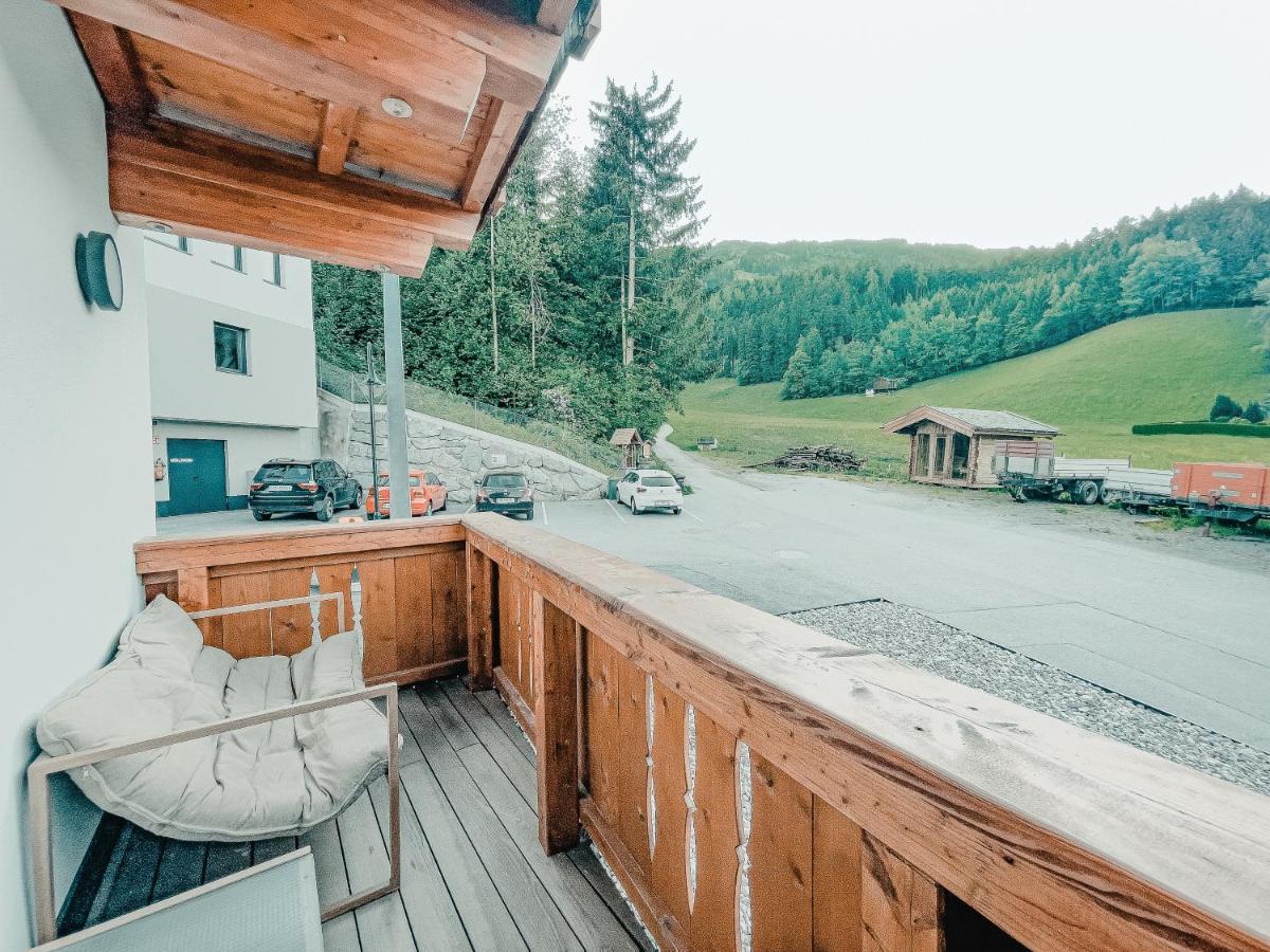 Oldwood Chalet - Balcony & Car Park By Alpenluxus Appartements 菲根 外观 照片